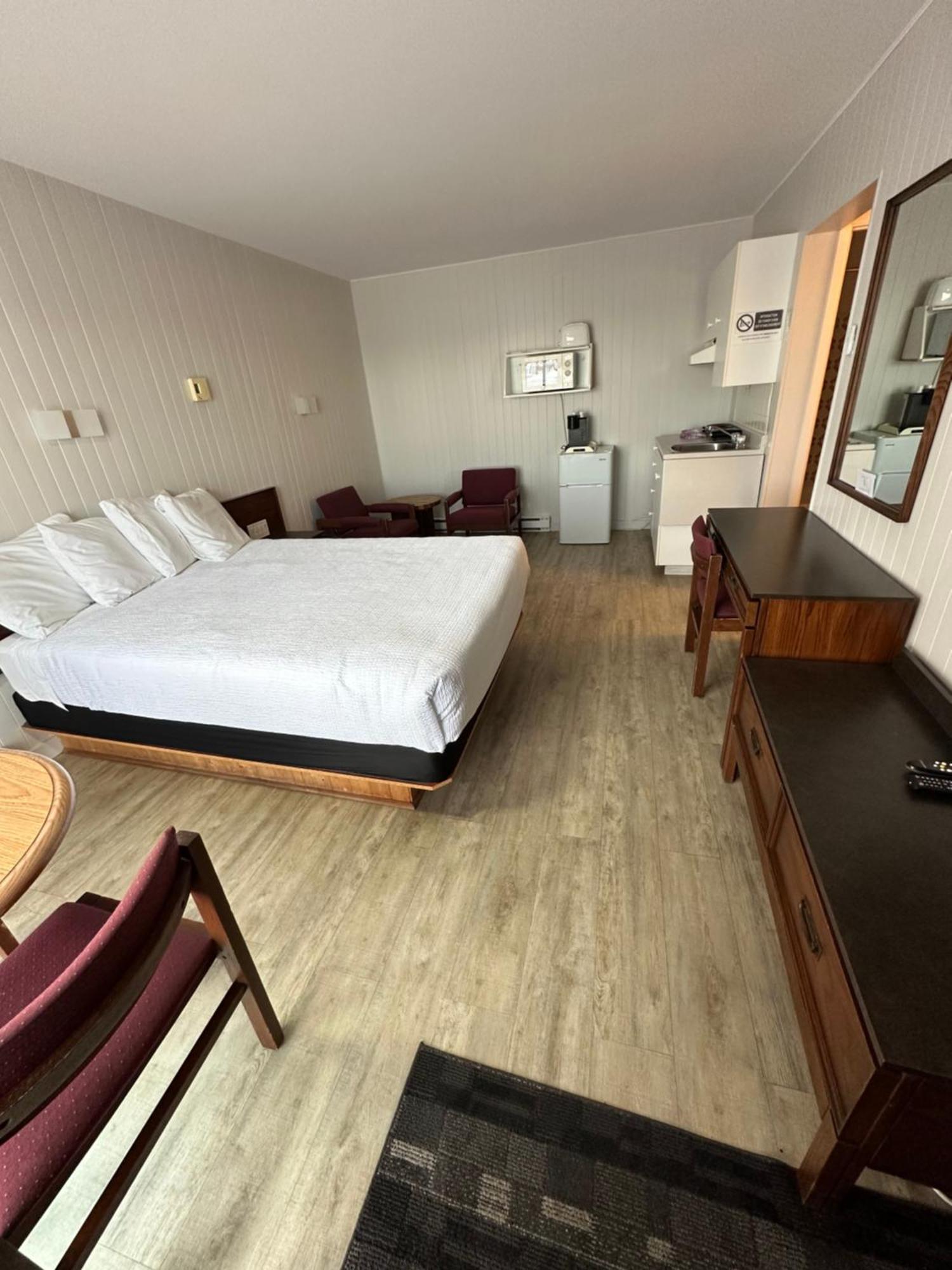 Motel Carleton Sur Mer Buitenkant foto